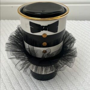 STARBUCKS; Alice + Olivia by Stacey Bendet ceramic tumbler